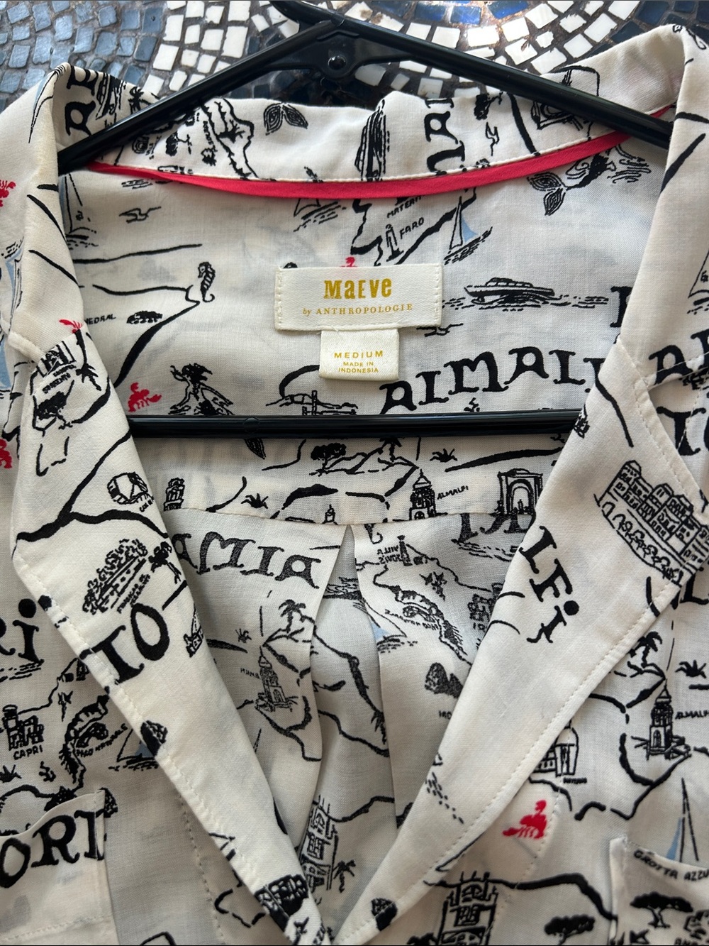 Geographical button down - Picture 2 of 6
